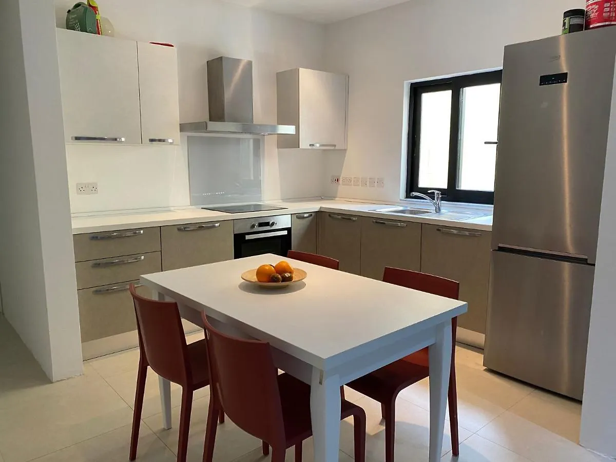 Sliema 2 Bedroom Apartment
