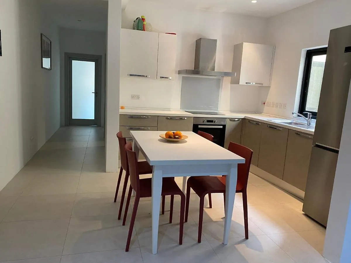 Sliema 2 Bedroom Apartment