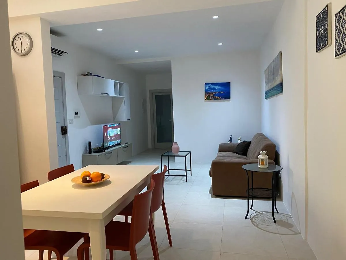 Sliema 2 Bedroom Apartment